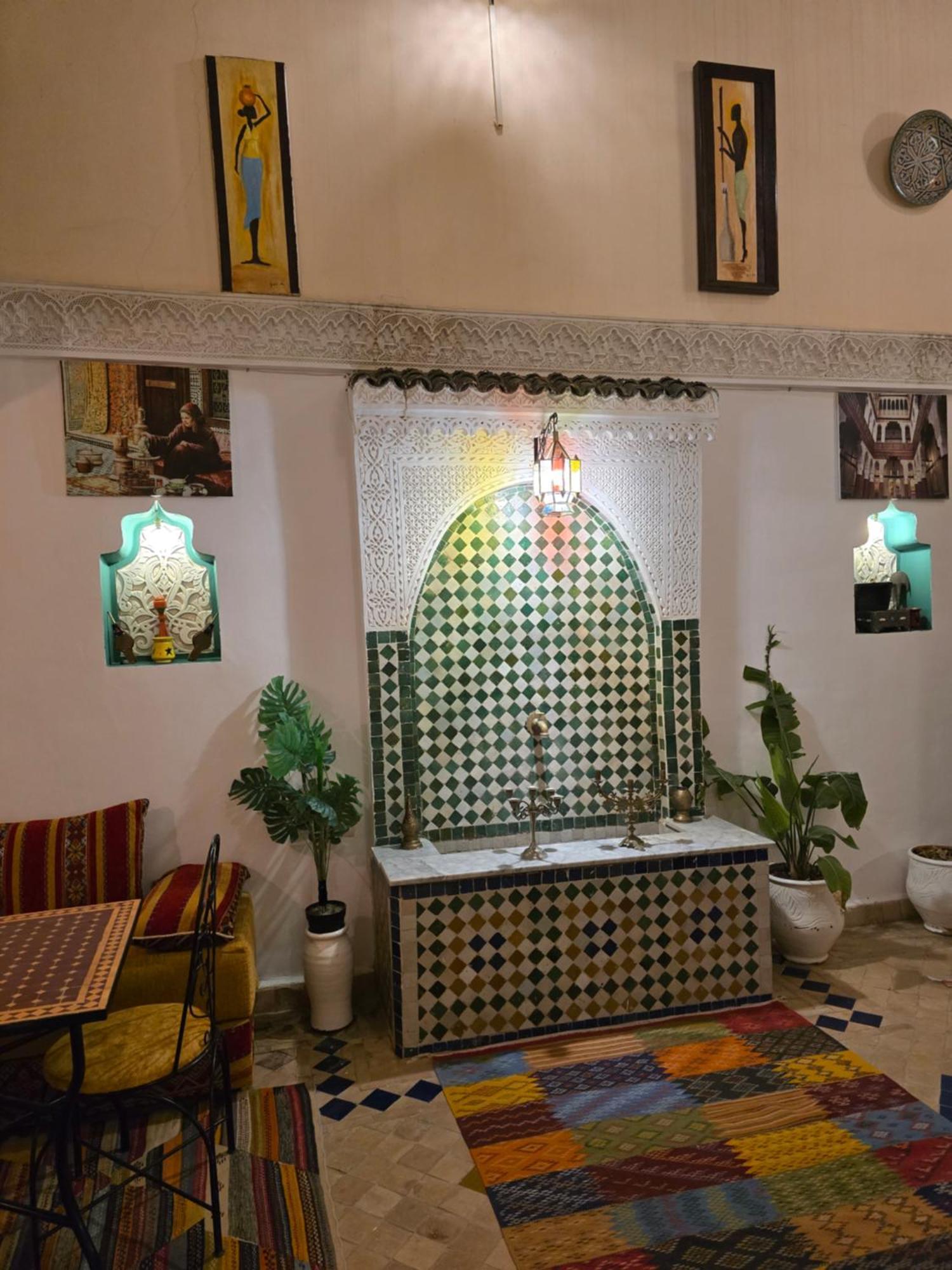 Bed and breakfast Dar Khmissa Fès Extérieur photo