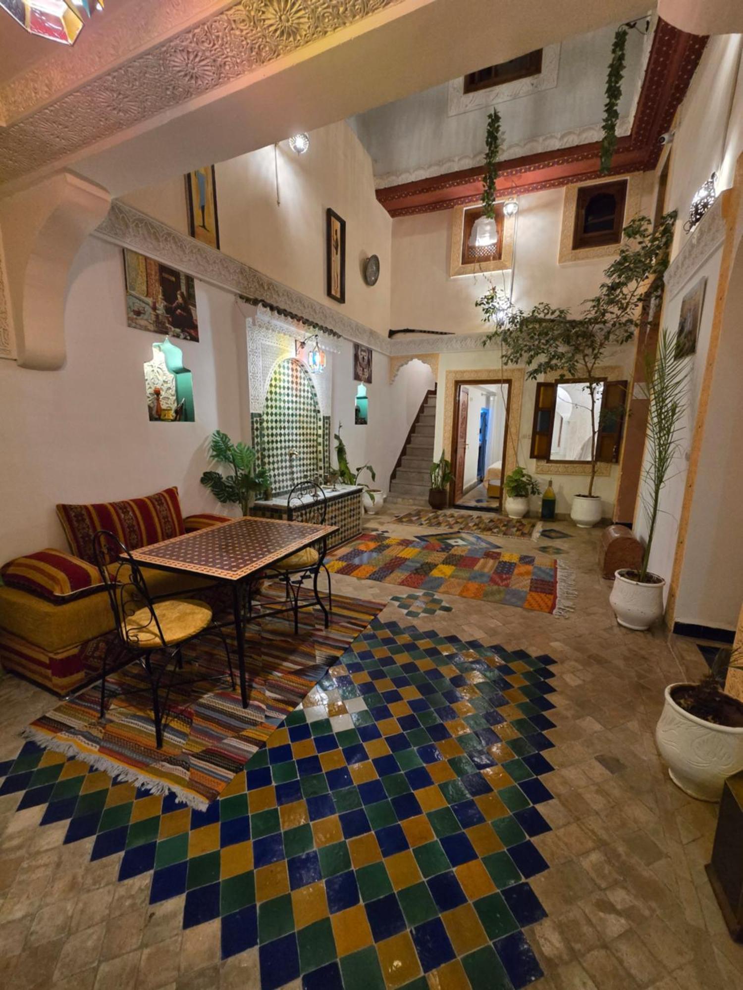 Bed and breakfast Dar Khmissa Fès Extérieur photo